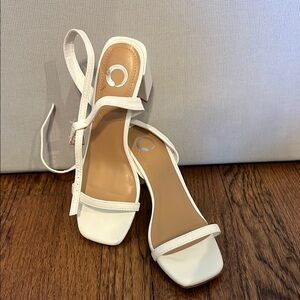 Elegant White Women's heeled Sandals